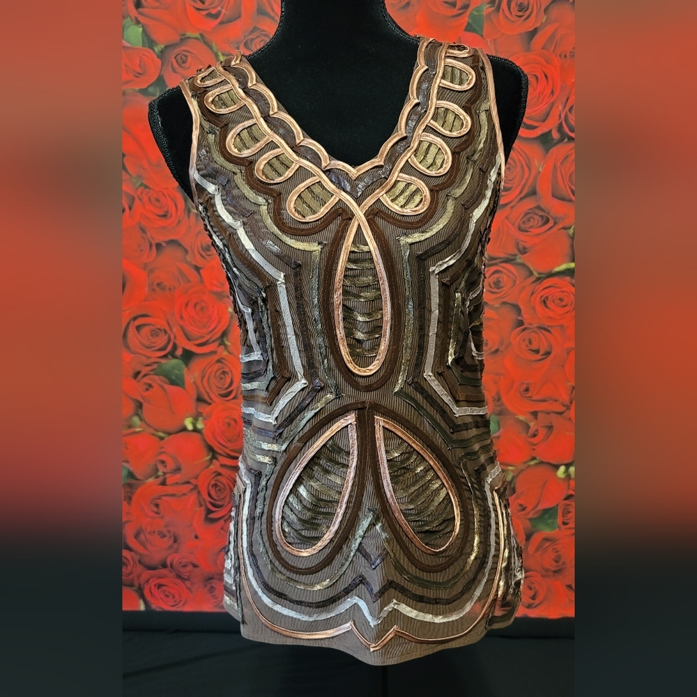 Small Melanie Lyne Top